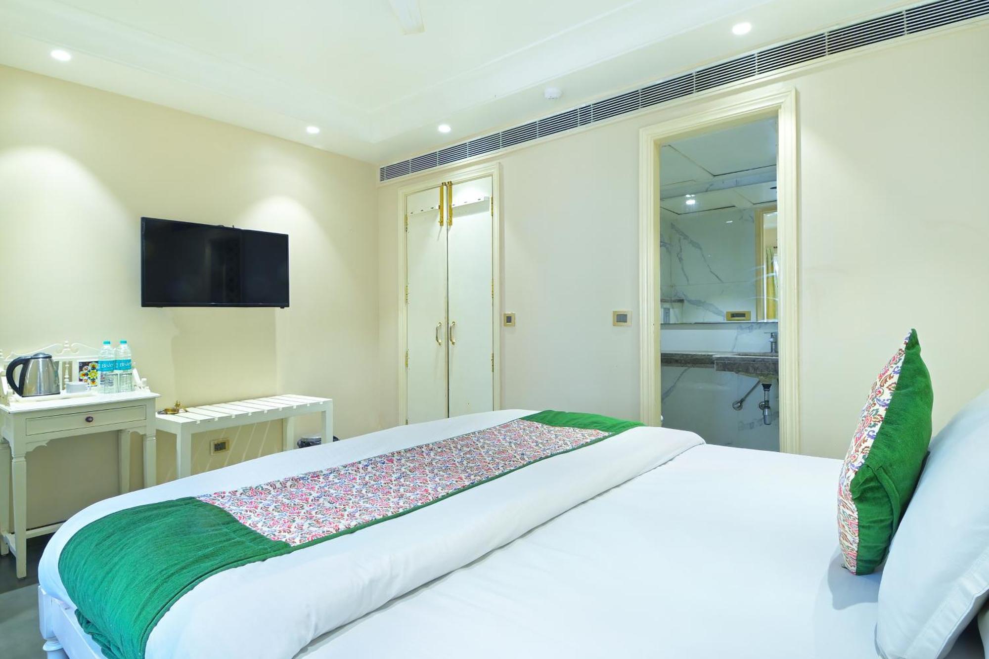 The Pinky Villa - Heritage Boutique Suites نيودلهي المظهر الخارجي الصورة
