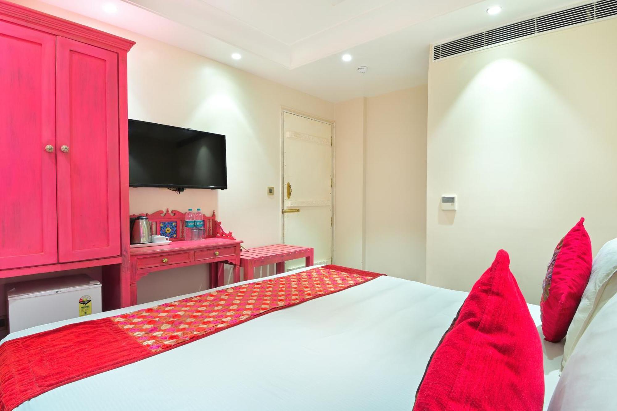 The Pinky Villa - Heritage Boutique Suites نيودلهي المظهر الخارجي الصورة