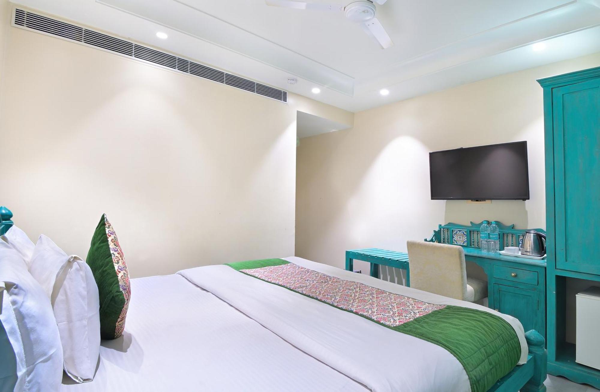 The Pinky Villa - Heritage Boutique Suites نيودلهي المظهر الخارجي الصورة