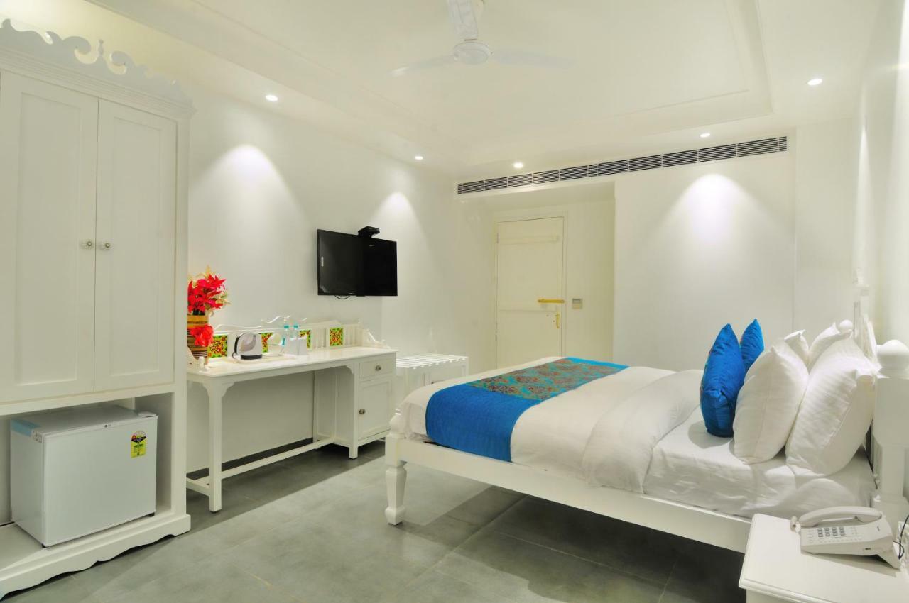 The Pinky Villa - Heritage Boutique Suites نيودلهي المظهر الخارجي الصورة