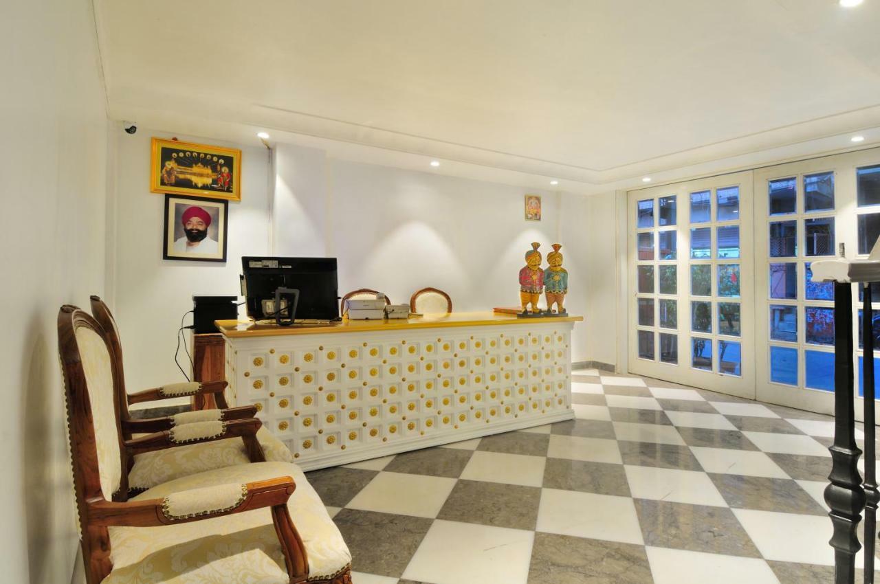 The Pinky Villa - Heritage Boutique Suites نيودلهي المظهر الخارجي الصورة