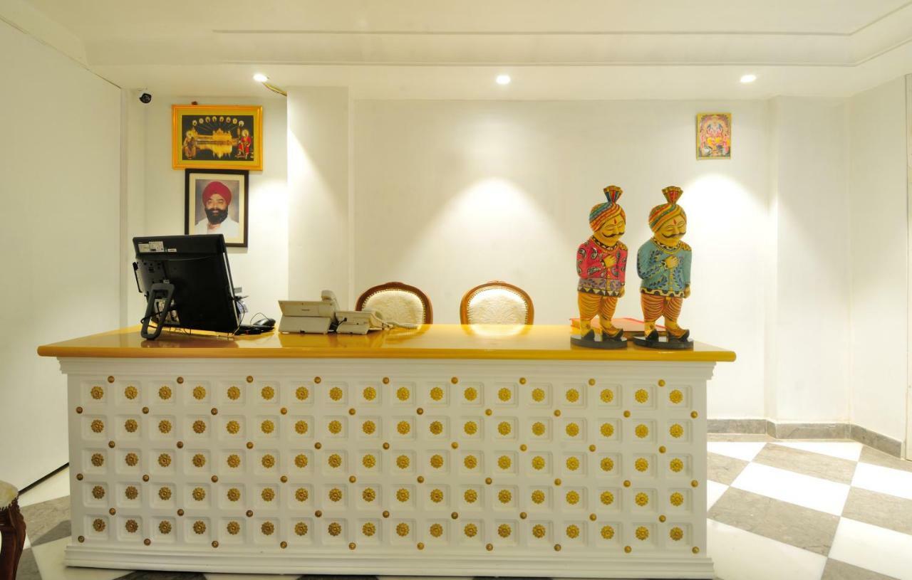 The Pinky Villa - Heritage Boutique Suites نيودلهي المظهر الخارجي الصورة