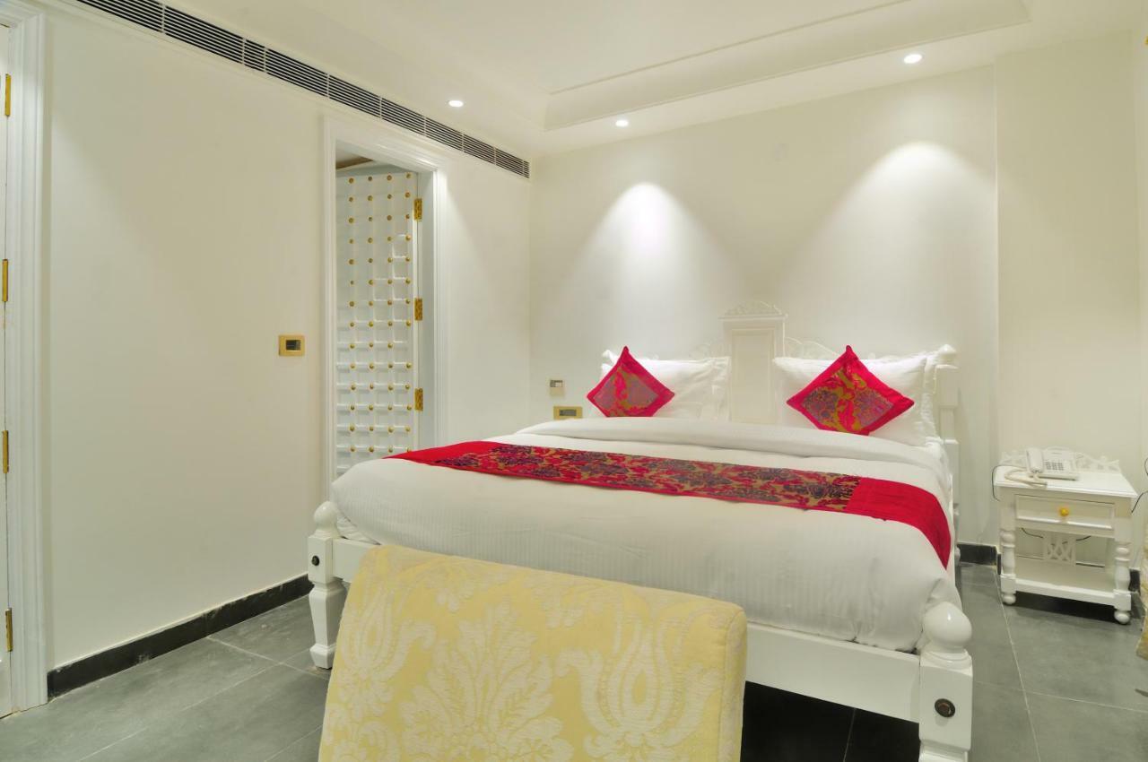 The Pinky Villa - Heritage Boutique Suites نيودلهي المظهر الخارجي الصورة